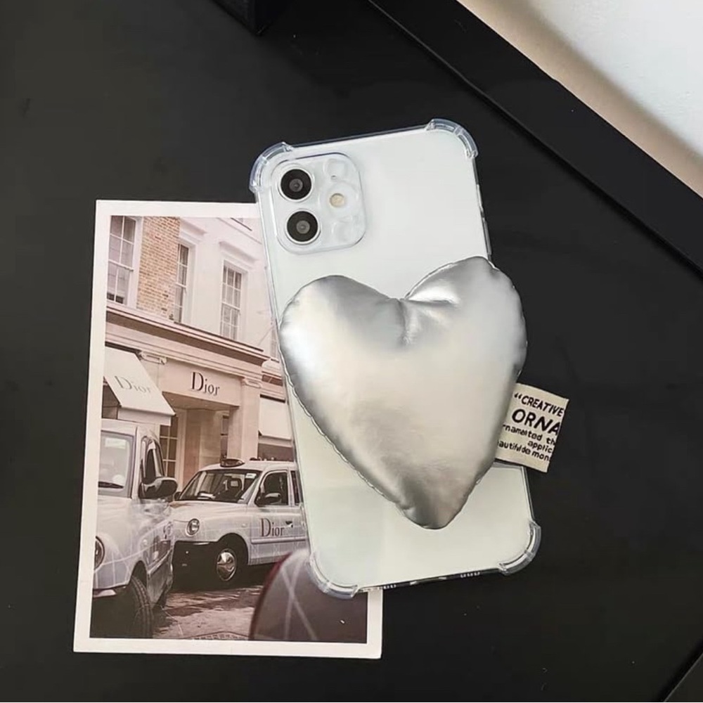 3D Puffy Silver Heart Phone Holder